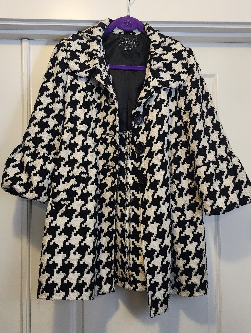 Chime Black & White Houndstooth Coat